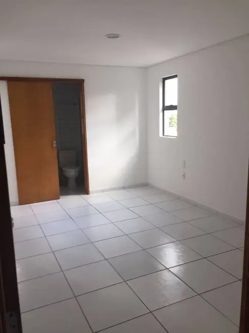 Apartamento com 3 quartos para alugar, 100m2 em Casa Forte, Recife - PE - imagem 5 Foto 5 de Apartamento com 3 quartos para alugar, 100m2 em Casa Forte, Recife - PE