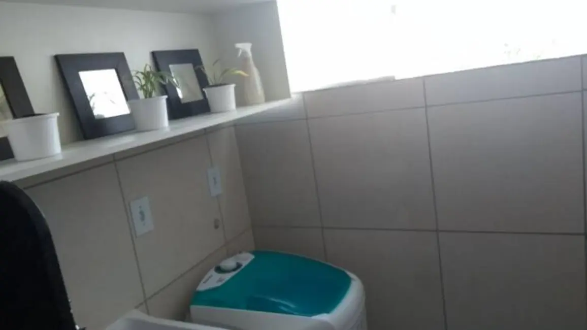 Foto 3 de Apartamento com 2 quartos à venda, 57m2 em Várzea, Recife - PE