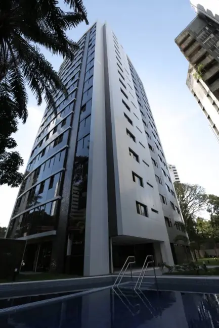 Foto 2 de Apartamento com 5 quartos à venda, 300m2 em Jaqueira, Recife - PE