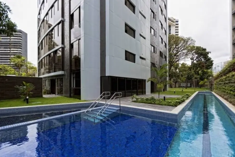Foto 1 de Apartamento com 5 quartos à venda, 300m2 em Jaqueira, Recife - PE