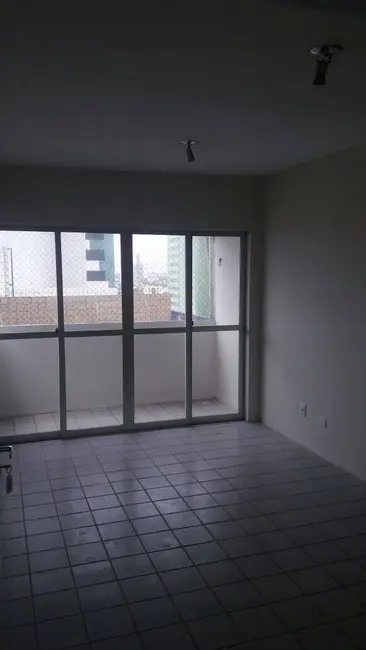 Apartamento com 2 quartos à venda e para alugar, 60m2 em Candeias, Jaboatao Dos Guararapes - PE - imagem 5 Foto 5 de Apartamento com 2 quartos à venda e para alugar, 60m2 em Candeias, Jaboatao Dos Guararapes - PE