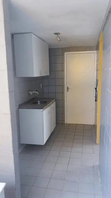 Apartamento com 2 quartos à venda e para alugar, 60m2 em Candeias, Jaboatao Dos Guararapes - PE - imagem 7 Foto 7 de Apartamento com 2 quartos à venda e para alugar, 60m2 em Candeias, Jaboatao Dos Guararapes - PE