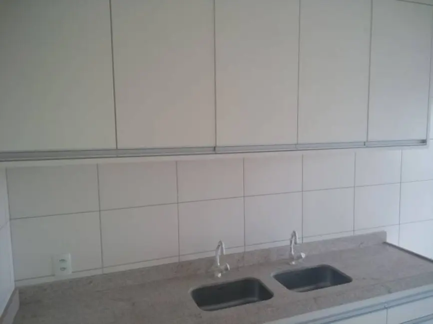 Apartamento com 4 quartos para alugar, 147m2 em Boa Viagem, Recife - PE - imagem 3 Foto 3 de Apartamento com 4 quartos para alugar, 147m2 em Boa Viagem, Recife - PE