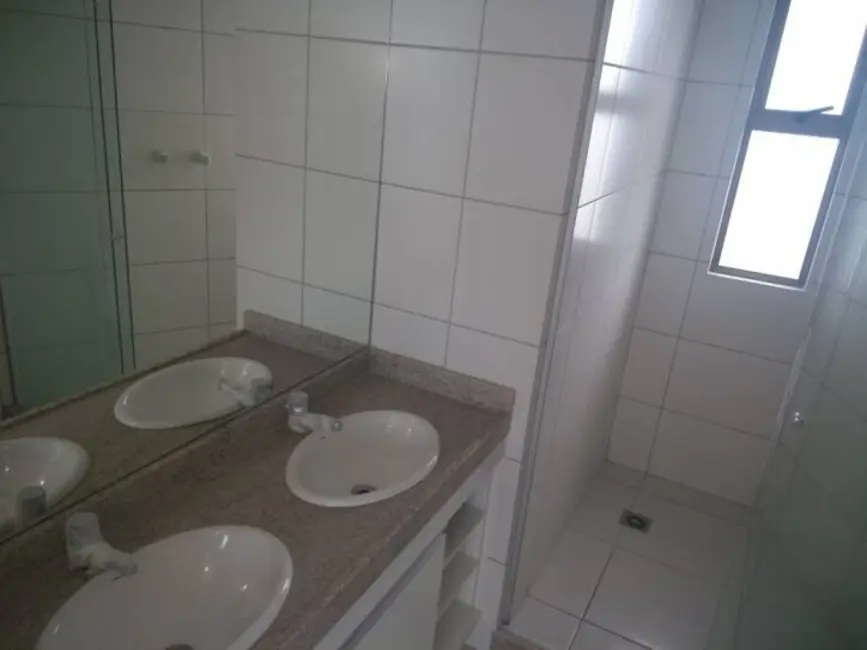 Apartamento com 4 quartos para alugar, 147m2 em Boa Viagem, Recife - PE - imagem 5 Foto 5 de Apartamento com 4 quartos para alugar, 147m2 em Boa Viagem, Recife - PE