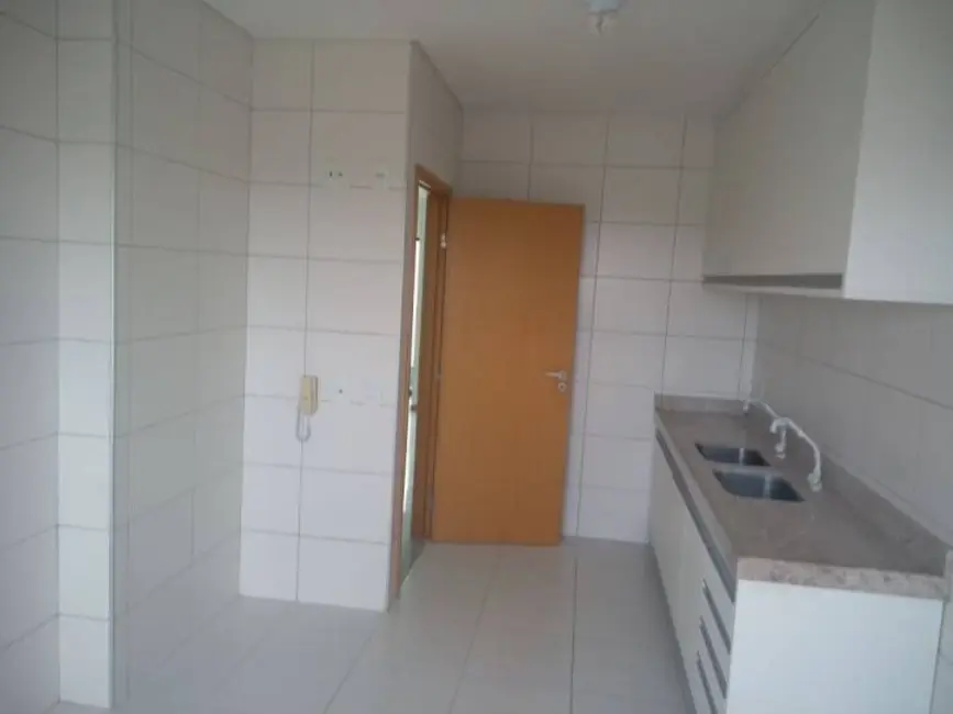 Foto 2 de Apartamento com 4 quartos para alugar, 147m2 em Boa Viagem, Recife - PE