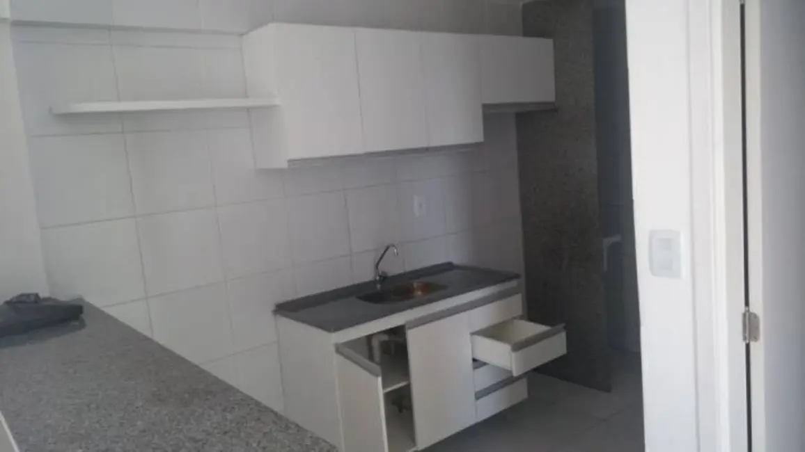 Foto 1 de Apartamento com 2 quartos para alugar, 47m2 em Boa Viagem, Recife - PE