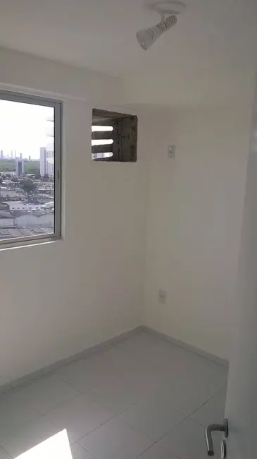 Foto 1 de Apartamento com 2 quartos para alugar, 47m2 em Boa Viagem, Recife - PE