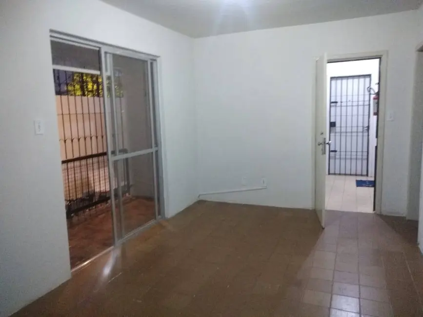 Foto 5 de Apartamento com 3 quartos para alugar, 70m2 em Boa Viagem, Recife - PE