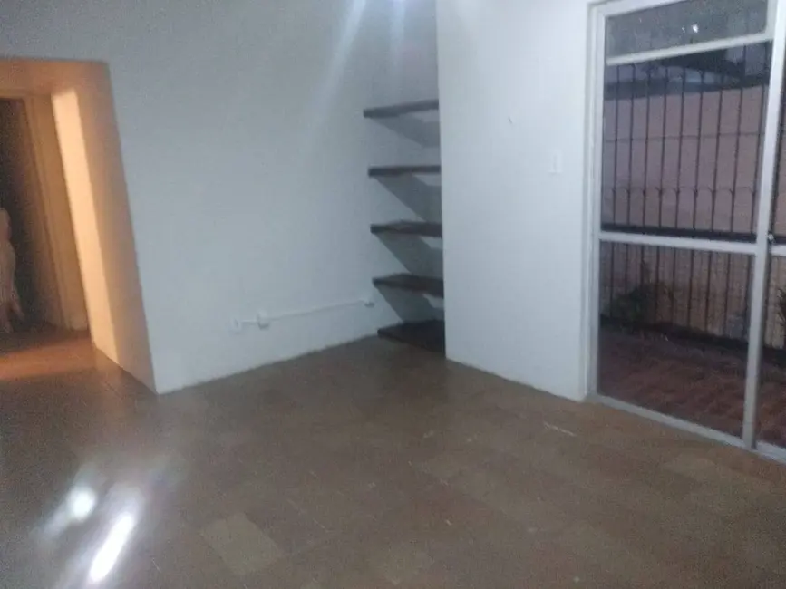 Foto 4 de Apartamento com 3 quartos para alugar, 70m2 em Boa Viagem, Recife - PE