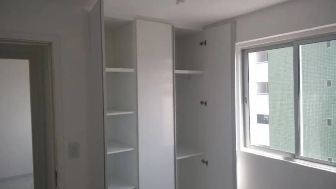 Foto 1 de Apartamento com 2 quartos para alugar, 47m2 em Boa Viagem, Recife - PE