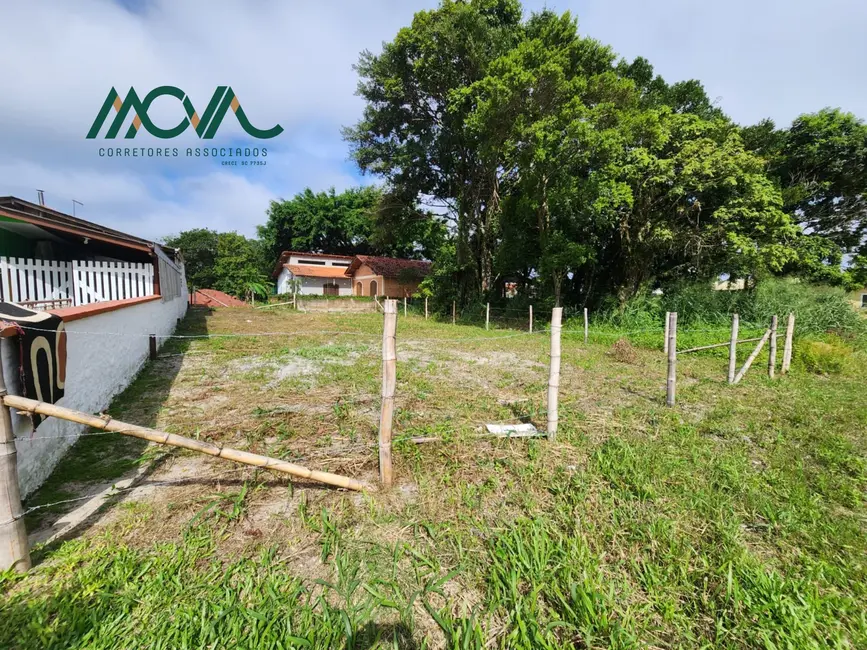 Foto 2 de Terreno / Lote à venda, 288m2 em Itapoa - SC