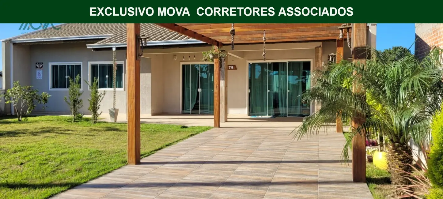 Foto 1 de Casa com 3 quartos à venda, 160m2 em Itapoa - SC