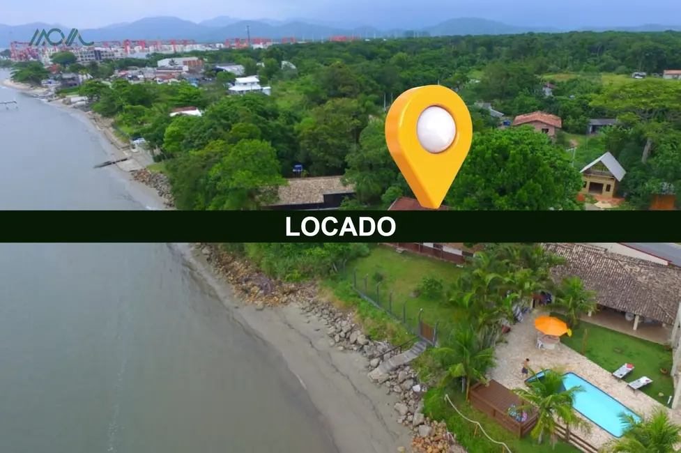 Foto 2 de Casa com 4 quartos para alugar, 149m2 em Itapoa - SC