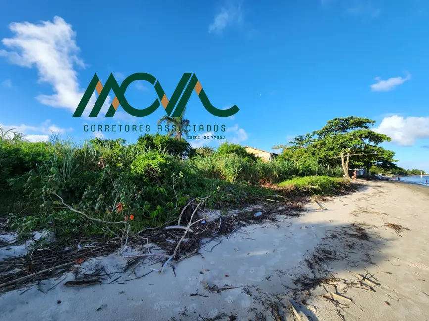Foto 4 de Terreno / Lote à venda, 912m2 em Itapoa - SC