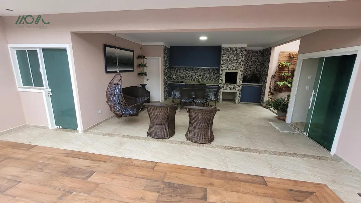 Foto 4 de Casa com 3 quartos à venda, 200m2 em Itapoa - SC