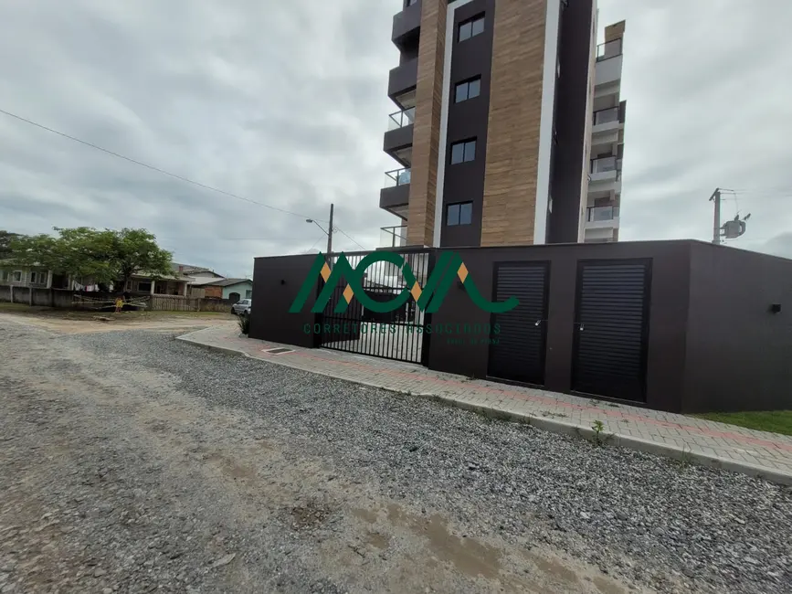 Foto 5 de Apartamento com 2 quartos para alugar, 76m2 em Itapoa - SC