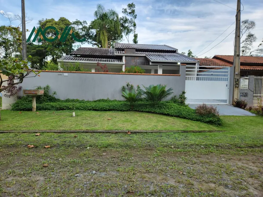 Foto 4 de Casa com 3 quartos à venda, 140m2 em Itapoa - SC