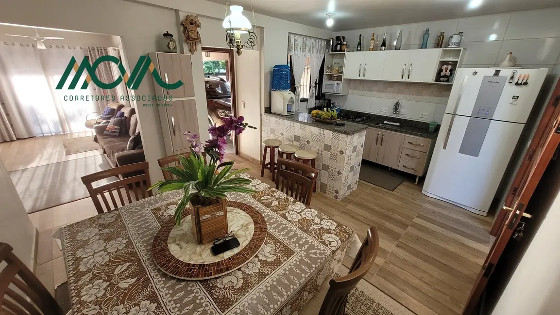 Foto 5 de Casa com 3 quartos à venda, 150m2 em Itapema do Norte, Itapoa - SC