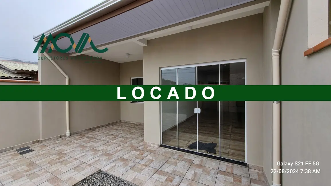 Foto 1 de Casa com 2 quartos para alugar, 80m2 em Itapoa - SC