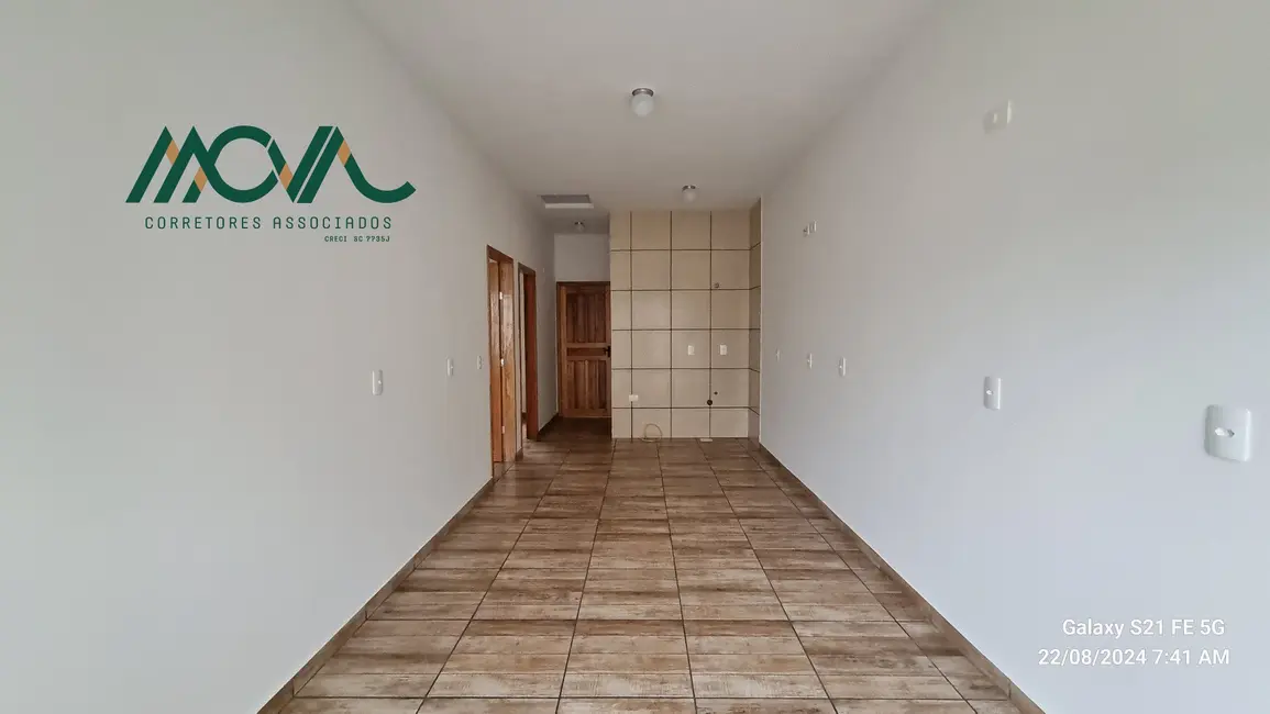 Foto 3 de Casa com 2 quartos para alugar, 80m2 em Itapoa - SC