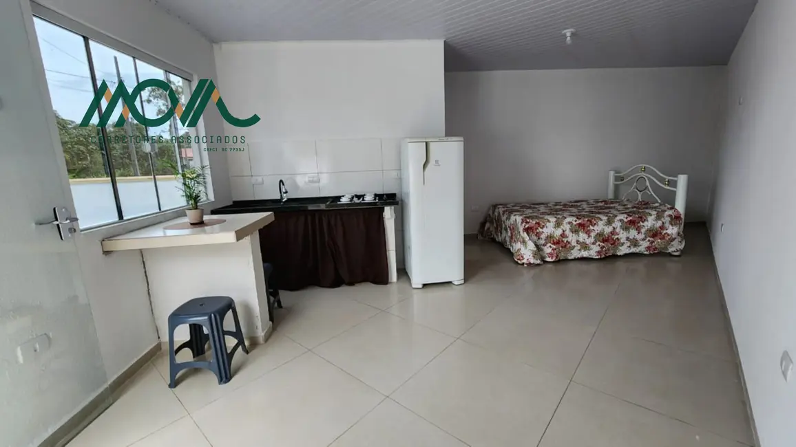 Foto 8 de Casa com 1 quarto para alugar, 35m2 em Itapoa - SC