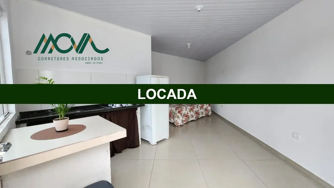 Foto 2 de Casa com 1 quarto para alugar, 35m2 em Itapoa - SC