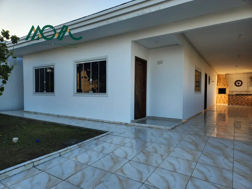 Foto 7 de Casa com 3 quartos para alugar, 140m2 em Itapoa - SC