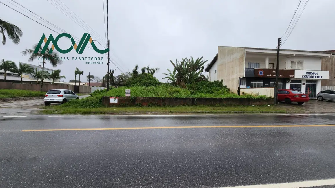 Foto 2 de Terreno / Lote à venda, 384m2 em Itapoa - SC