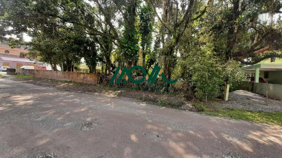 Foto 4 de Terreno / Lote à venda, 375m2 em Itapoa - SC