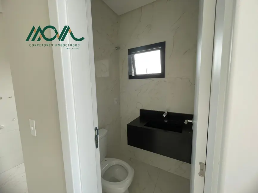 Foto 9 de Apartamento com 3 quartos à venda, 140m2 em Itapoa - SC