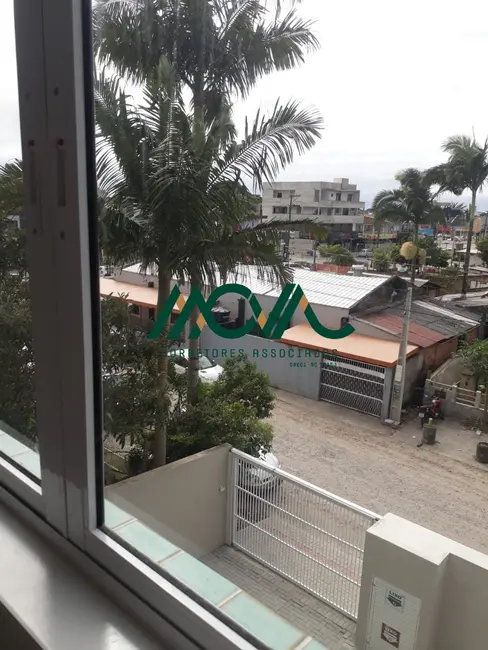 Foto 7 de Apartamento com 2 quartos à venda, 85m2 em Itapoa - SC