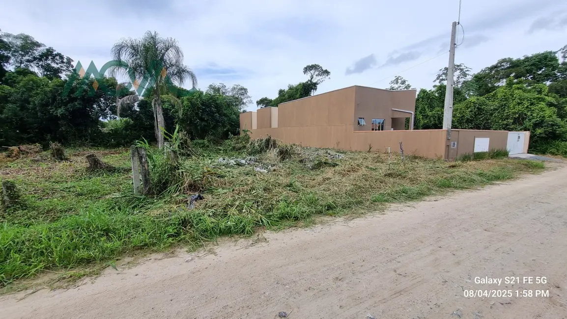 Foto 3 de Terreno / Lote à venda, 360m2 em Itapoa - SC