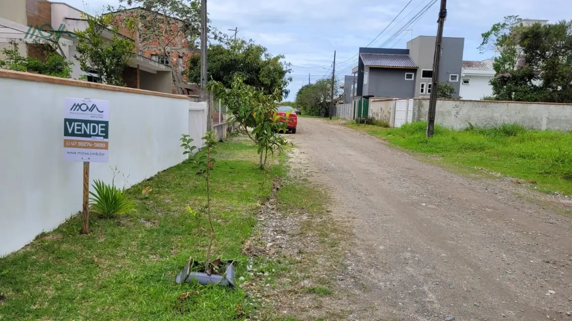 Foto 8 de Casa com 3 quartos à venda, 118m2 em Itapoa - SC