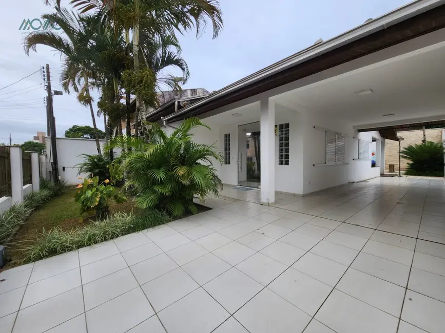 Foto 4 de Casa com 3 quartos à venda, 166m2 em Itapoa - SC