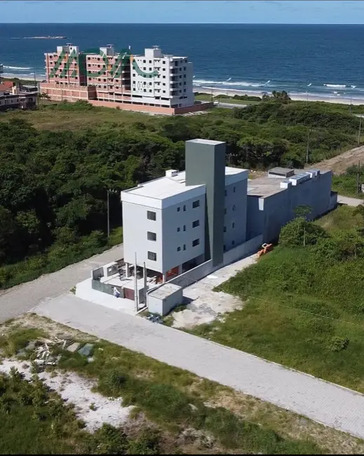 Foto 2 de Apartamento com 3 quartos à venda, 77m2 em Itapoa - SC