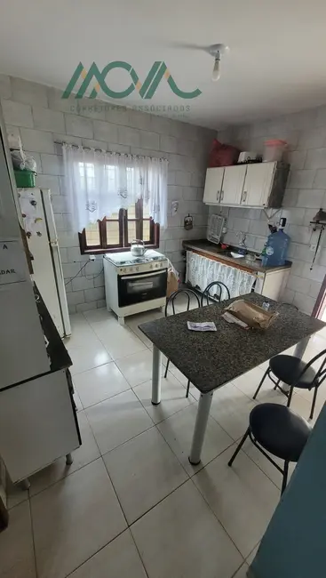 Casa com 3 quartos à venda, 100m2 em Itapema do Norte, Itapoa - SC - imagem 6 Foto 6 de Casa com 3 quartos à venda, 100m2 em Itapema do Norte, Itapoa - SC