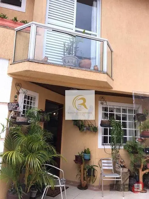 Foto 2 de Sobrado com 3 quartos à venda, 1500m2 em Vila Bertioga, São Paulo - SP