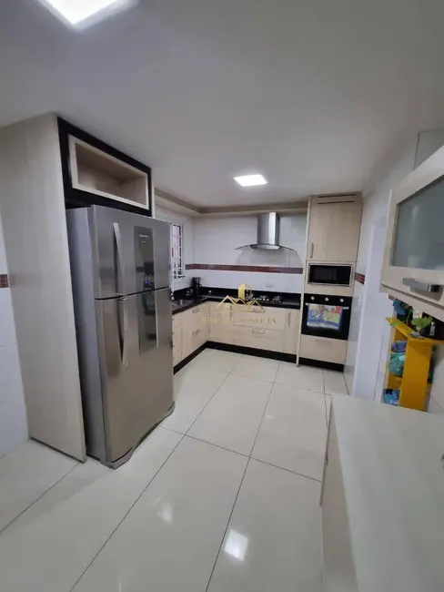 Foto 7 de Casa com 3 quartos à venda, 320m2 em Conjunto Residencial José Bonifácio, São Paulo - SP