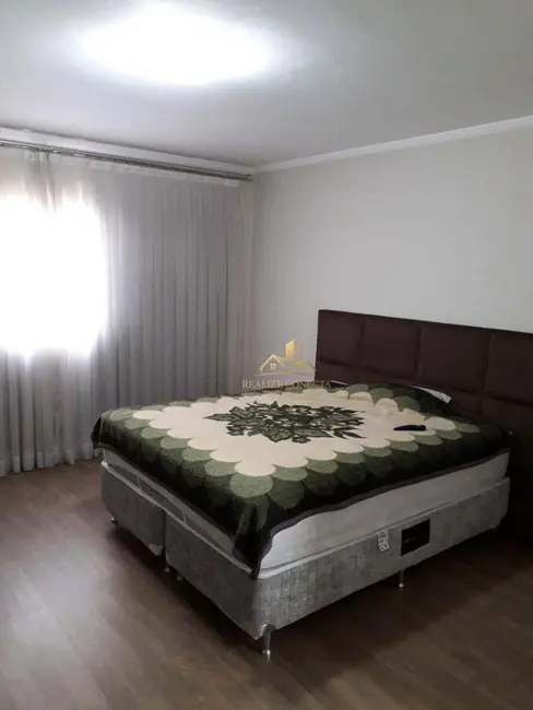 Foto 9 de Sobrado com 3 quartos à venda, 450m2 em Conjunto Residencial José Bonifácio, São Paulo - SP