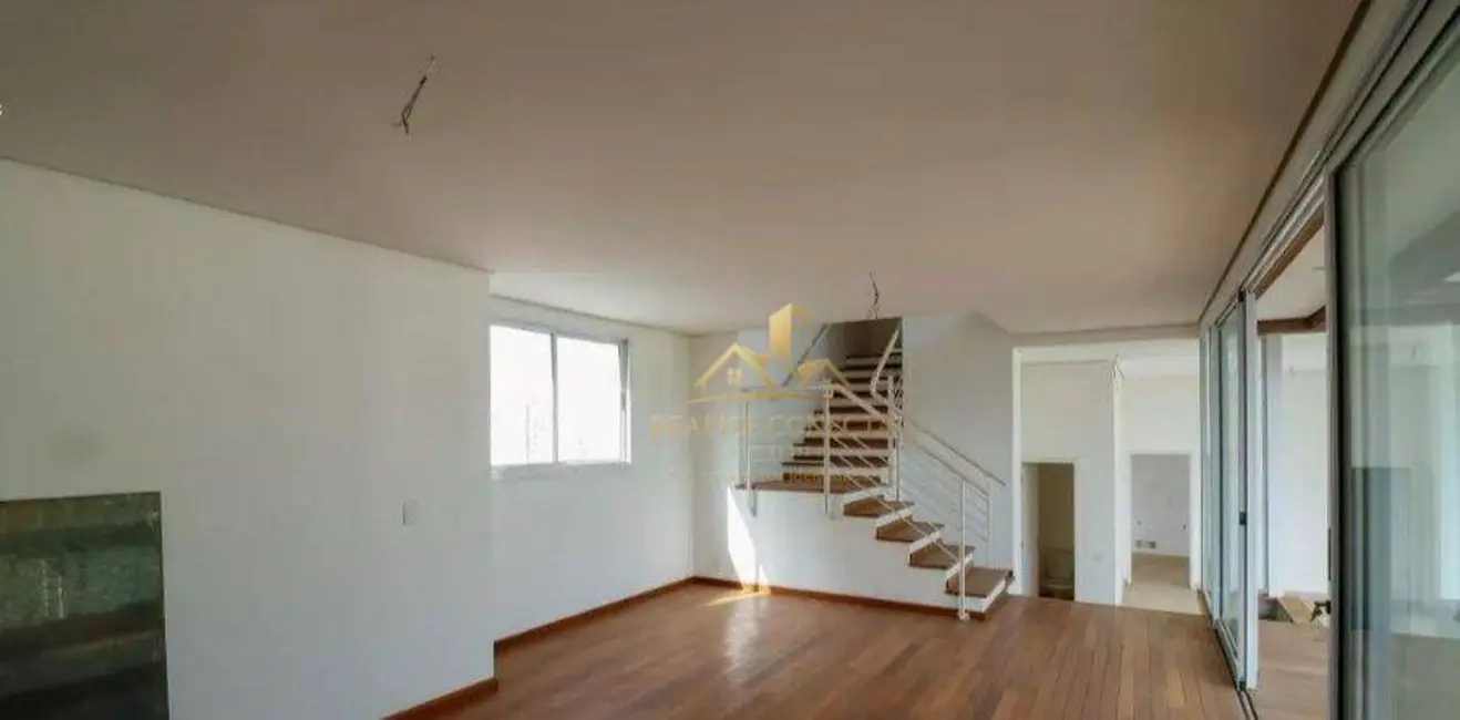 Apartamento com 3 quartos à venda, 3000m2 em Vila Mariana, São Paulo - SP - imagem 2 Foto 2 de Apartamento com 3 quartos à venda, 3000m2 em Vila Mariana, São Paulo - SP