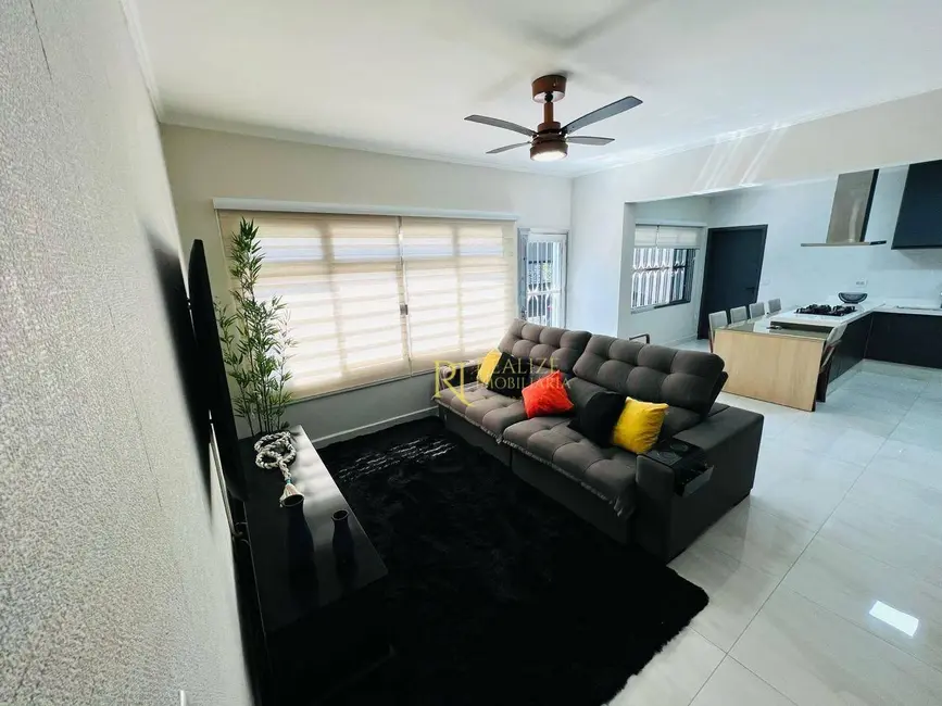 Foto 1 de Sobrado com 3 quartos à venda e para alugar, 210m2 em Cidade Mãe do Céu, São Paulo - SP