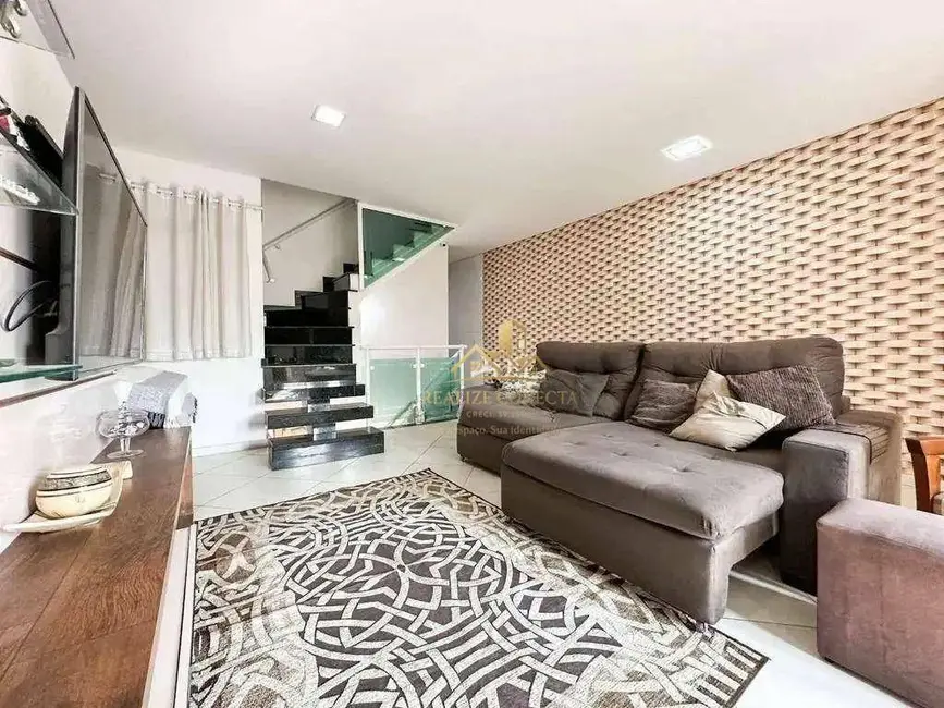 Sobrado com 3 quartos à venda, 125m2 em Vila Matilde, São Paulo - SP - imagem 6 Foto 6 de Sobrado com 3 quartos à venda, 125m2 em Vila Matilde, São Paulo - SP