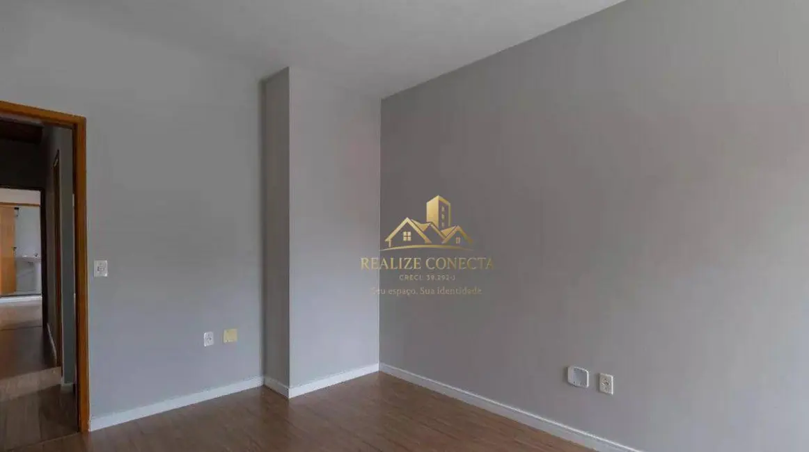 Sobrado com 3 quartos à venda, 190m2 em Vila Regina, São Paulo - SP - imagem 6 Foto 6 de Sobrado com 3 quartos à venda, 190m2 em Vila Regina, São Paulo - SP