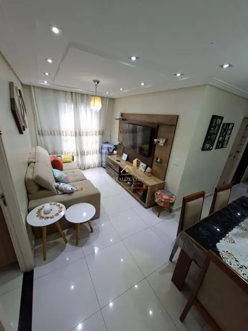 Apartamento com 3 quartos à venda, 10000m2 em Itaquera, São Paulo - SP - imagem 1 Foto 1 de Apartamento com 3 quartos à venda, 10000m2 em Itaquera, São Paulo - SP