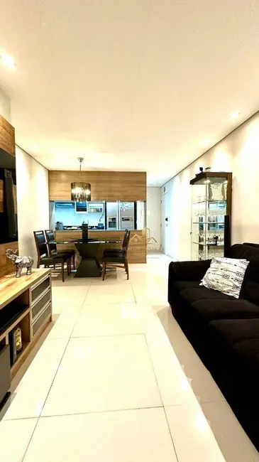 Foto 3 de Apartamento com 3 quartos à venda, 72m2 em Parque São Jorge, São Paulo - SP