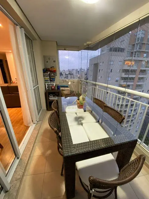 Apartamento com 2 quartos à venda, 33000m2 em Tatuapé, São Paulo - SP - imagem 3 Foto 3 de Apartamento com 2 quartos à venda, 33000m2 em Tatuapé, São Paulo - SP