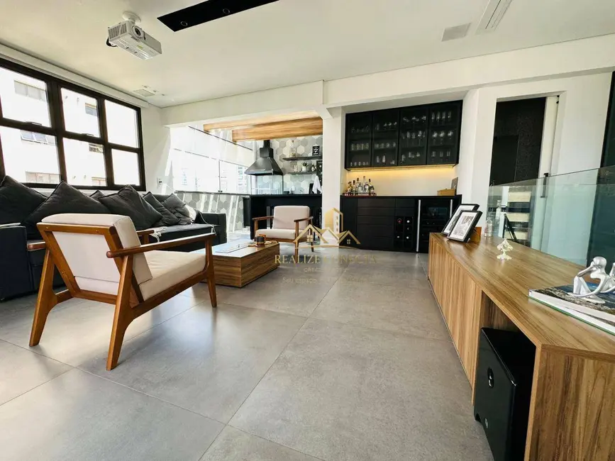 Apartamento com 2 quartos à venda, 1800m2 em Indianópolis, São Paulo - SP - imagem 3 Foto 3 de Apartamento com 2 quartos à venda, 1800m2 em Indianópolis, São Paulo - SP