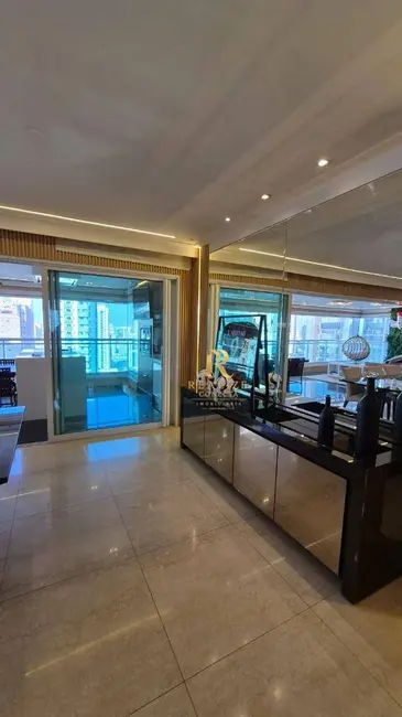Foto 2 de Apartamento com 4 quartos à venda e para alugar, 280m2 em Tatuapé, São Paulo - SP