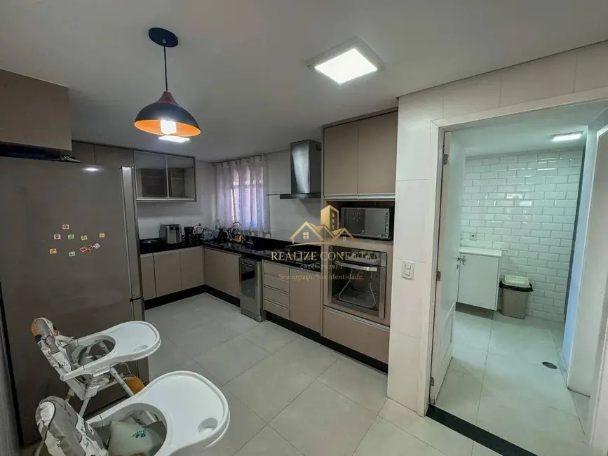 Apartamento com 3 quartos à venda, 136m2 em Vila Dom Pedro I, São Paulo - SP - imagem 7 Foto 7 de Apartamento com 3 quartos à venda, 136m2 em Vila Dom Pedro I, São Paulo - SP