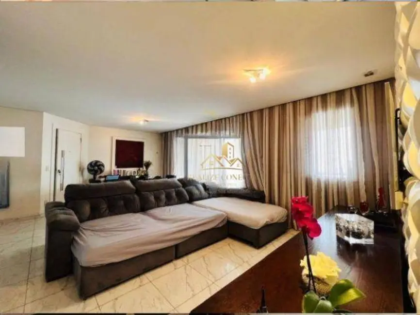 Apartamento com 3 quartos à venda, 122m2 em Tatuapé, São Paulo - SP - imagem 5 Foto 5 de Apartamento com 3 quartos à venda, 122m2 em Tatuapé, São Paulo - SP